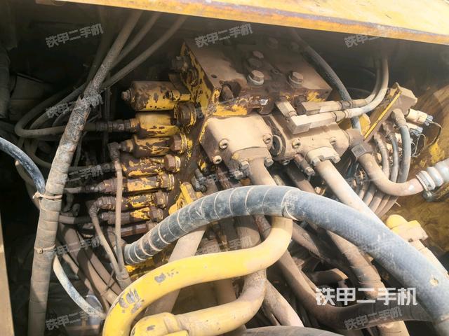 分配閥（上車部件）