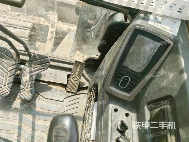 顯示屏?(駕駛室部分) 顯示屏?(駕駛室部分)
