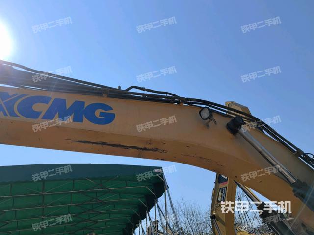 大臂油缸整體?豎拍(工作和回轉(zhuǎn)裝置) 大臂油缸整體?豎拍(工作和回轉(zhuǎn)裝置)