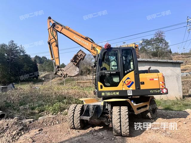 右后45(整機(jī)外觀) 右后45(整機(jī)外觀)