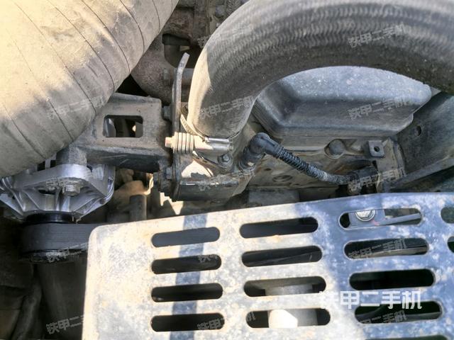 水箱+風(fēng)扇特寫(上車部件) 水箱+風(fēng)扇特寫(上車部件)