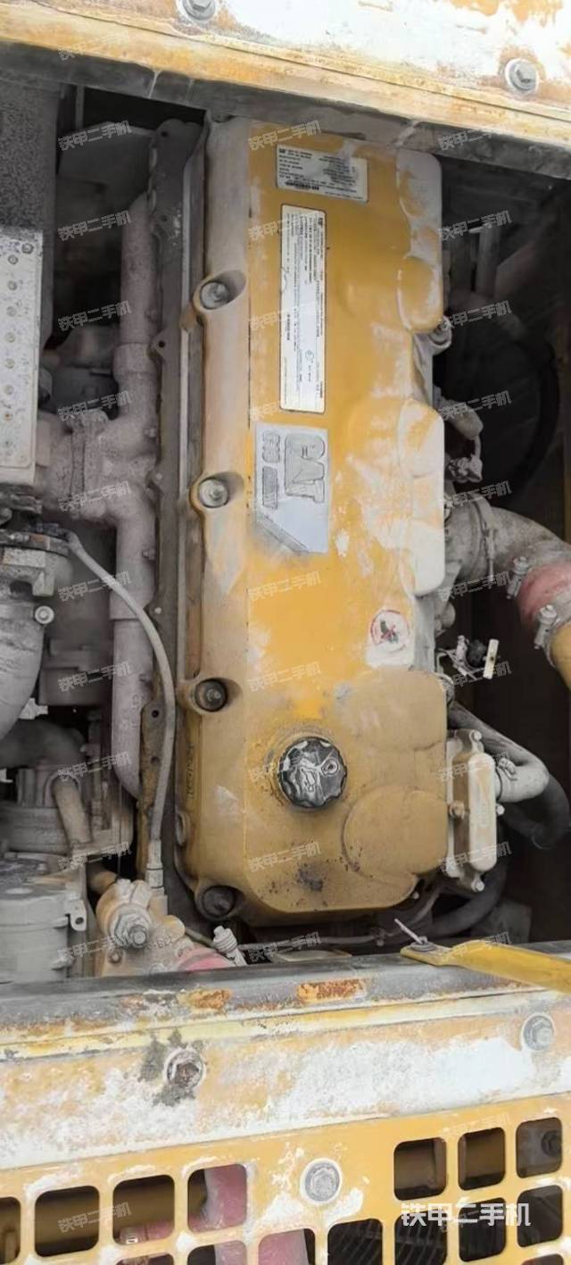 发动机整体俯视（整机外观）