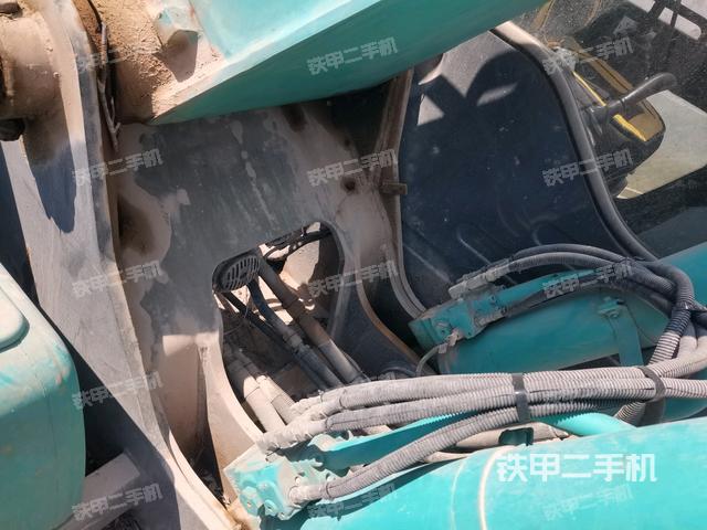 大臂根部?斜視（工作和回轉(zhuǎn)裝置）