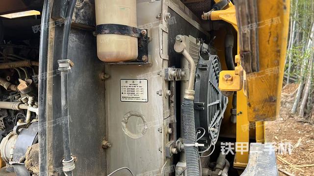散熱器室(大件艙室) 散熱器室(大件艙室)