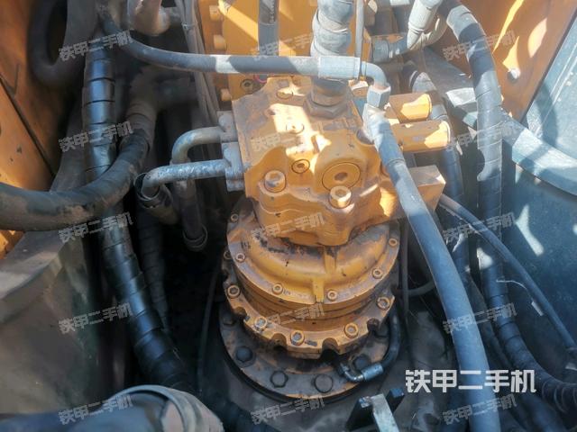 回轉(zhuǎn)馬達（上車部件）