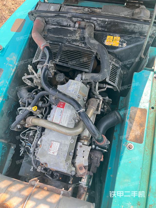 发动机整体俯视（整机外观）