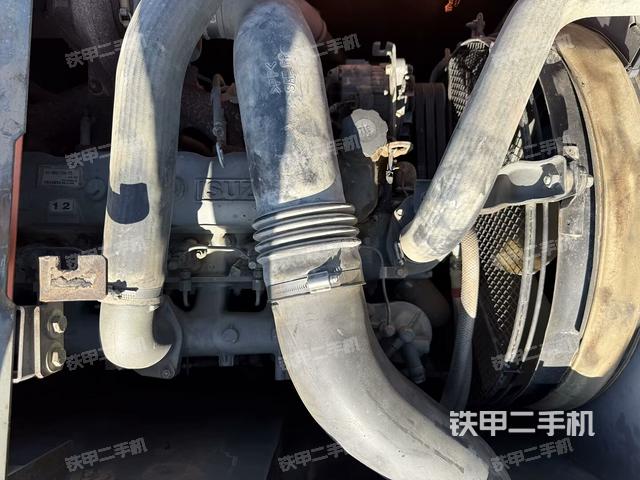 發(fā)動(dòng)機(jī)室(上車部件) 發(fā)動(dòng)機(jī)室(上車部件)