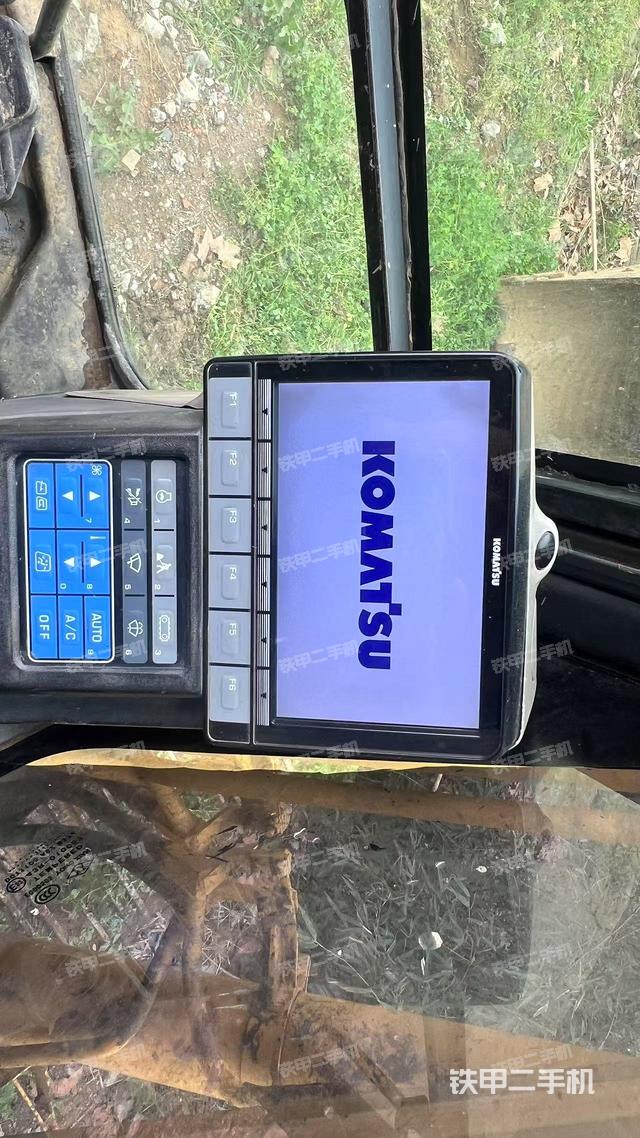 顯示屏?（駕駛室部分）