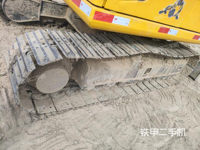 右側(cè)履帶整體?（行走機構(gòu)）