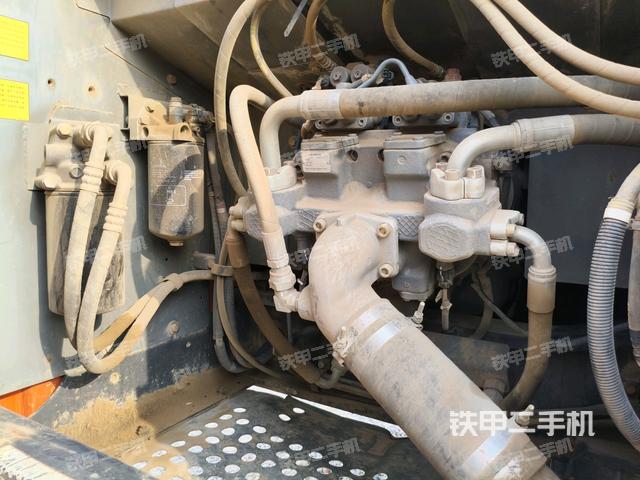 液壓泵室(大件艙室) 液壓泵室(大件艙室)