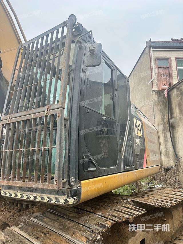 驾驶室整体（整机外观）