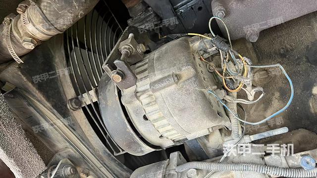 竹内TB175C挖掘机的设备实拍-第39张实拍照片