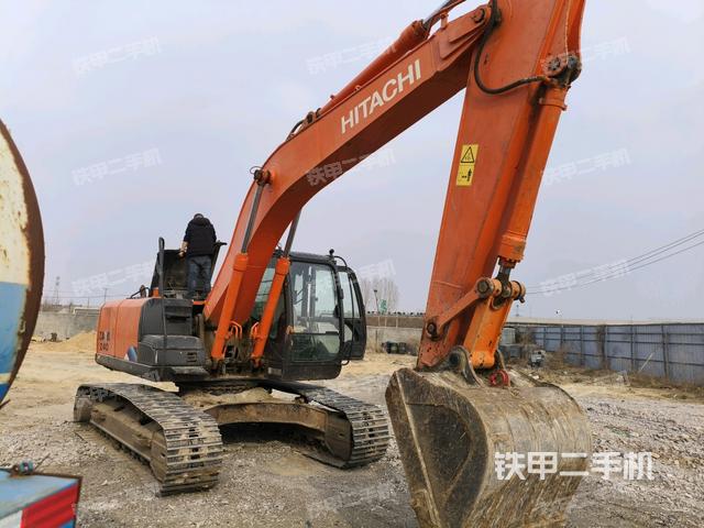 右前45(整機外觀) 右前45(整機外觀)
