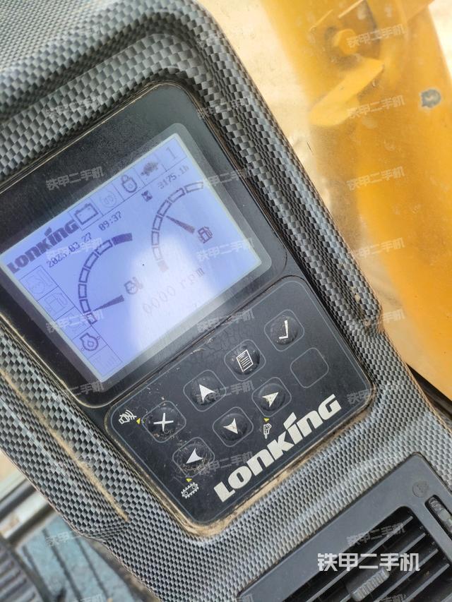 顯示屏?(駕駛室部分) 顯示屏?(駕駛室部分)