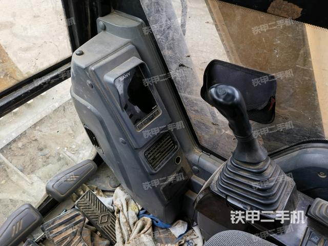 顯示屏?(駕駛室部分) 顯示屏?(駕駛室部分)