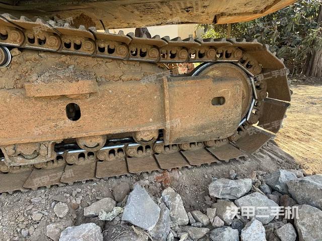 左导向轮（行走机构）