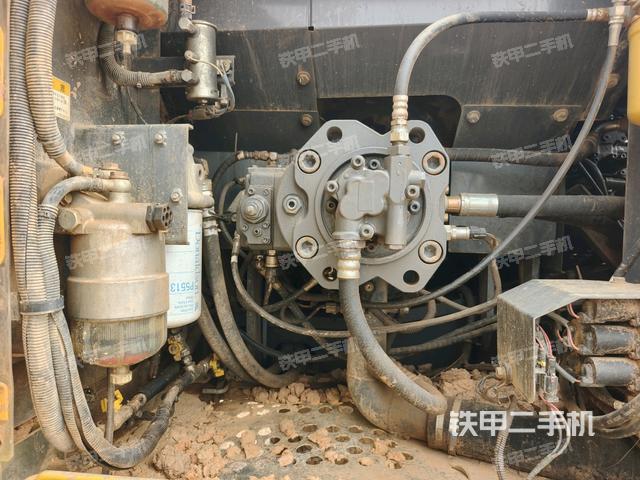 液壓泵室(大件艙室) 液壓泵室(大件艙室)