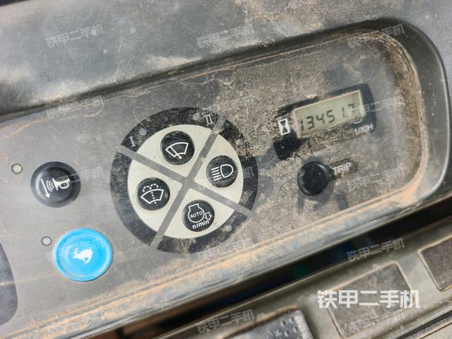 小時表(駕駛室部分) 小時表(駕駛室部分)