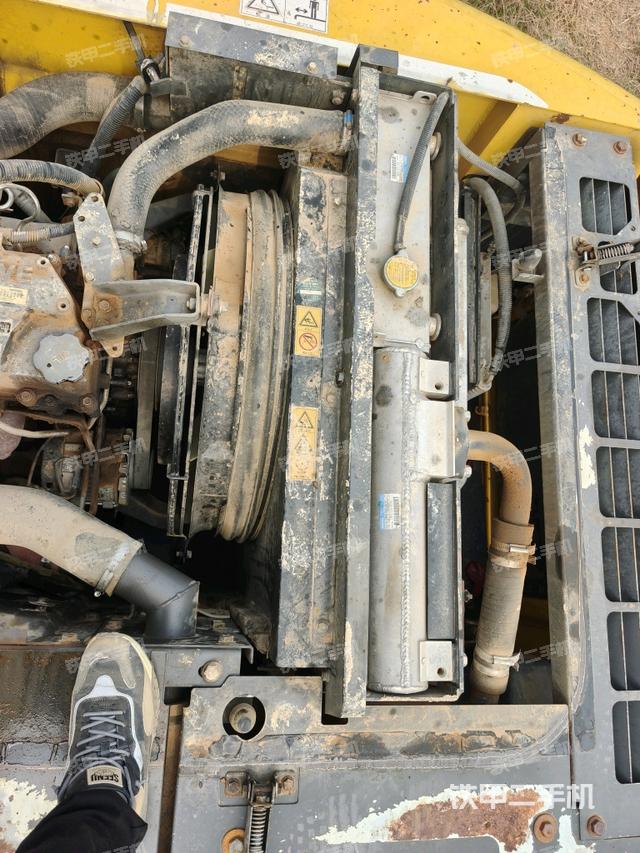 水箱+風扇特寫(上車部件) 水箱+風扇特寫(上車部件)