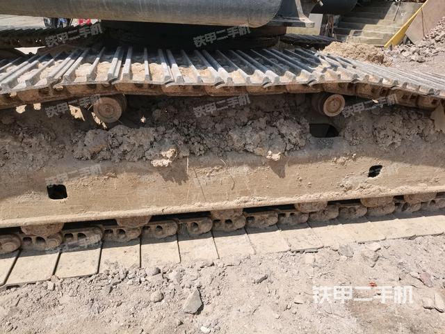 右側(cè)履帶整體（行走機(jī)構(gòu)）