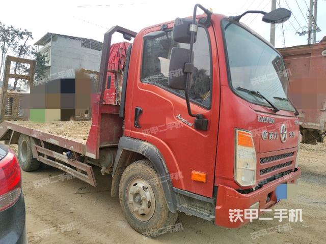 整機右后45°（設(shè)備外觀及核心部件）