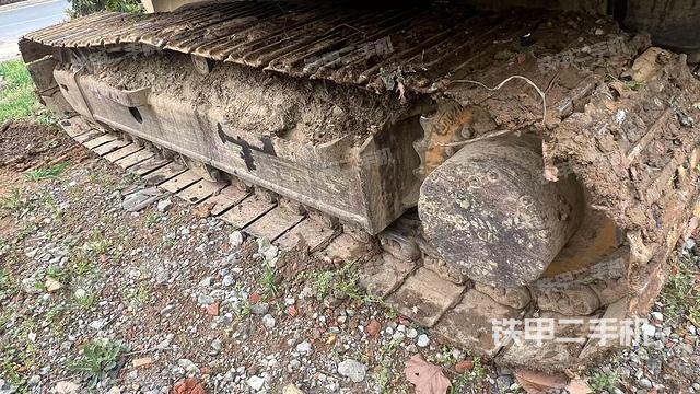 右側(cè)履帶整體（行走機(jī)構(gòu)）