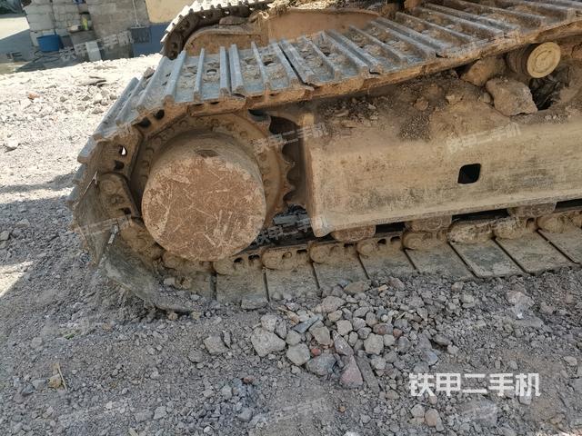 右導(dǎo)向輪（行走機(jī)構(gòu)）