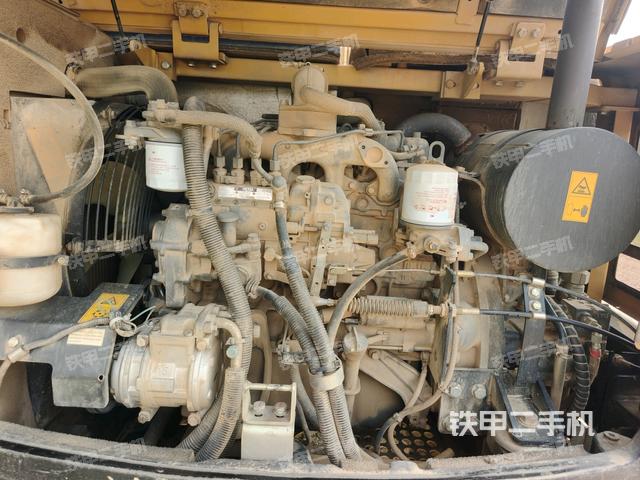 發(fā)動(dòng)機(jī)室(上車部件) 發(fā)動(dòng)機(jī)室(上車部件)