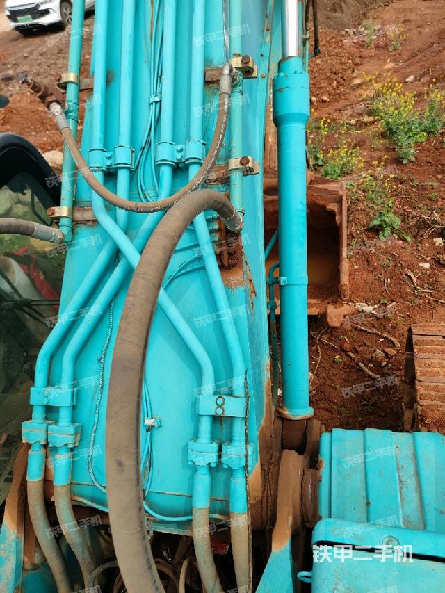 大臂背部俯視（工作和回轉裝置）