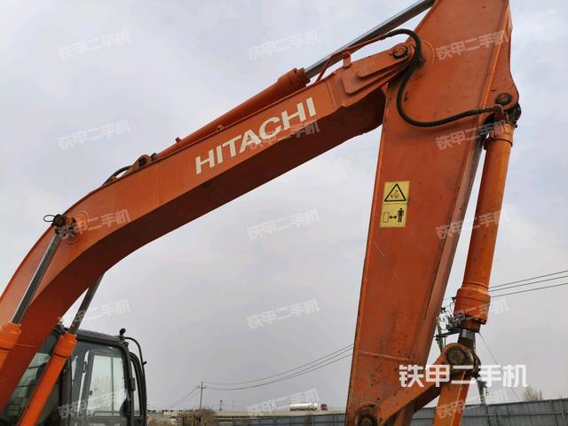 大臂整體?右側(cè)(工作和回轉(zhuǎn)裝置) 大臂整體?右側(cè)(工作和回轉(zhuǎn)裝置)