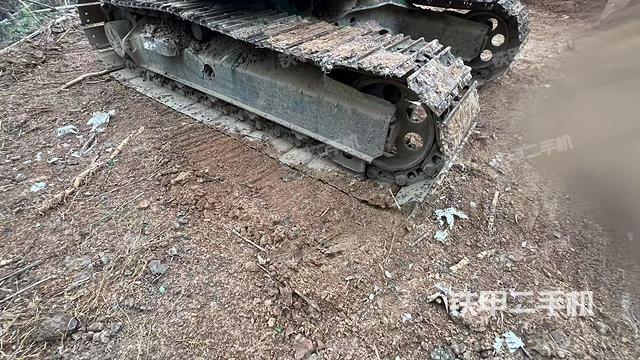 左側履帶整體?（行走機構）