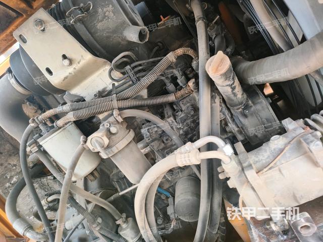 發(fā)動(dòng)機(jī)室(上車部件) 發(fā)動(dòng)機(jī)室(上車部件)