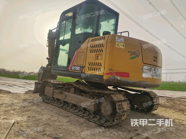 三一重工SY75C挖掘机的设备实拍-第2张实拍照片