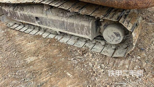 右側(cè)履帶整體?(行走機(jī)構(gòu)) 右側(cè)履帶整體?(行走機(jī)構(gòu))