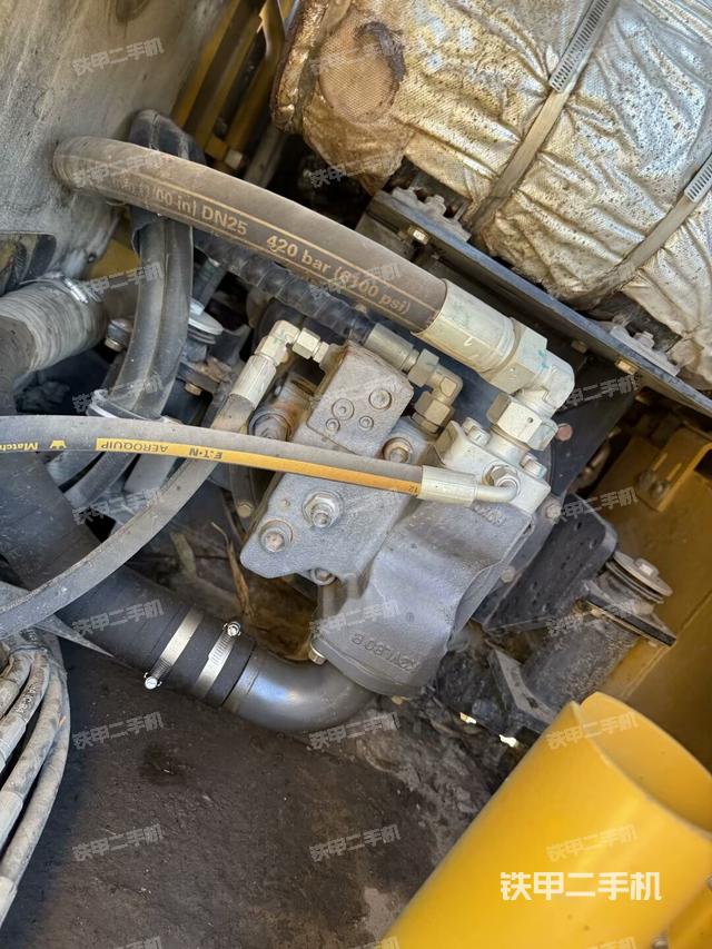 電瓶（大件艙室）