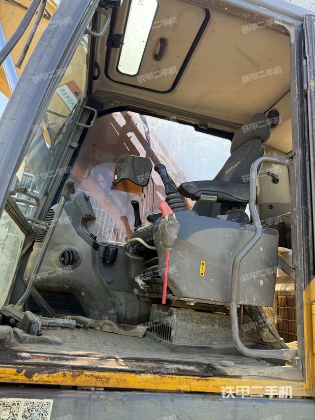 显示屏 （驾驶室部分）