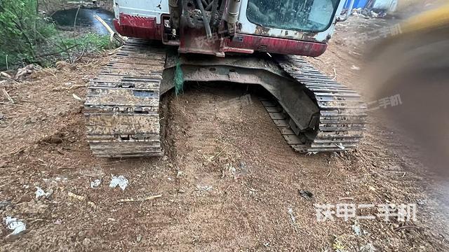 轉盤和下車架正前（工作和回轉裝置）