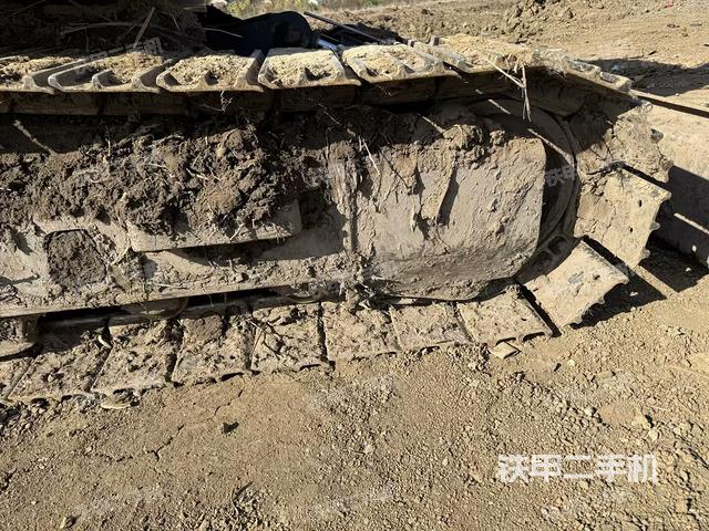 右驅(qū)動輪（行走機構）