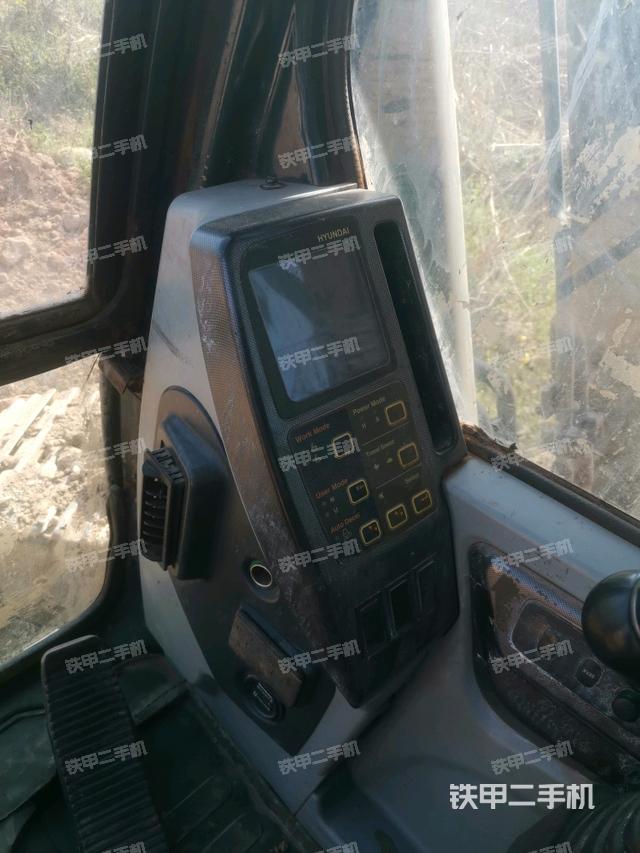 顯示屏?（駕駛室部分）