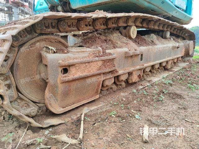 左側履帶整體?（行走機構）