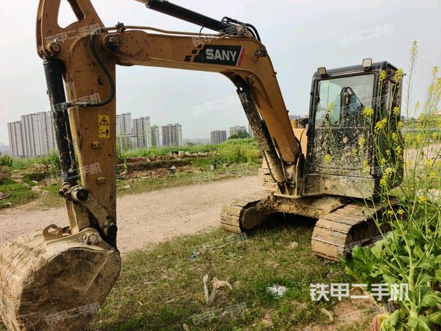 右前45(整機(jī)外觀) 右前45(整機(jī)外觀)