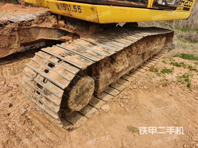 右側履帶整體(行走機構) 右側履帶整體(行走機構)