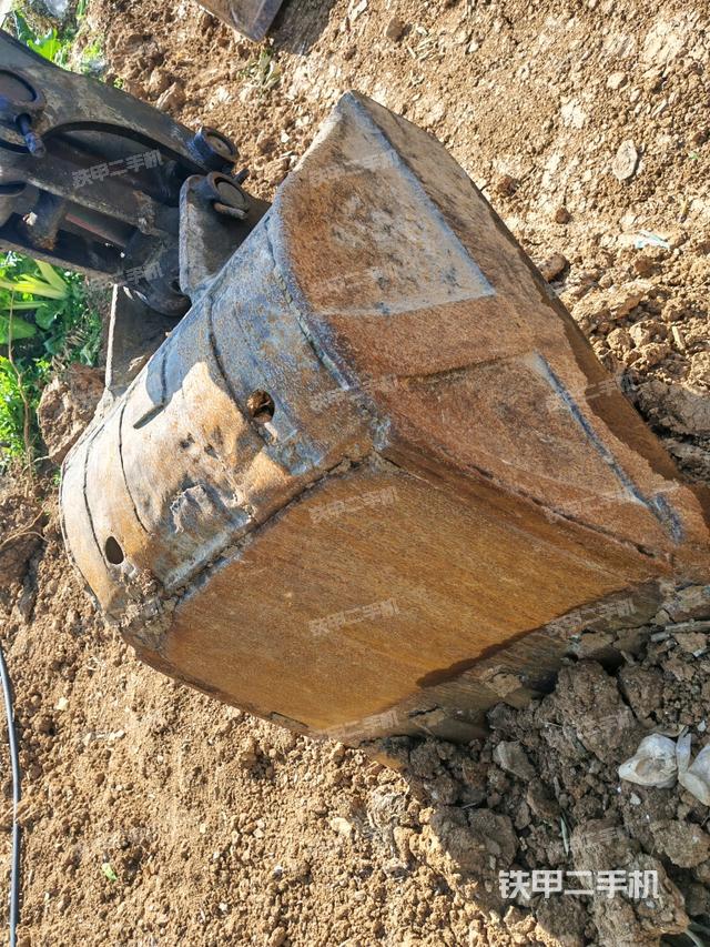 鏟斗45度（工作和回轉(zhuǎn)裝置）