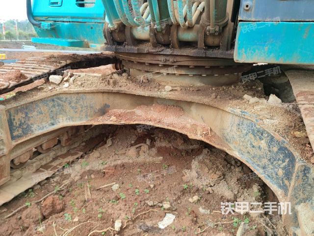 轉盤和下車架正前（工作和回轉裝置）