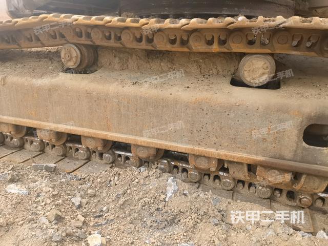 左導向輪(行走機構) 左導向輪(行走機構)