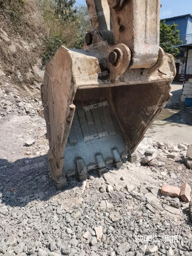 鏟斗45度（工作和回轉(zhuǎn)裝置）