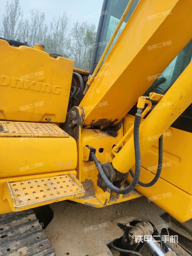 大臂根部?斜(工作和回轉(zhuǎn)裝置) 大臂根部?斜(工作和回轉(zhuǎn)裝置)