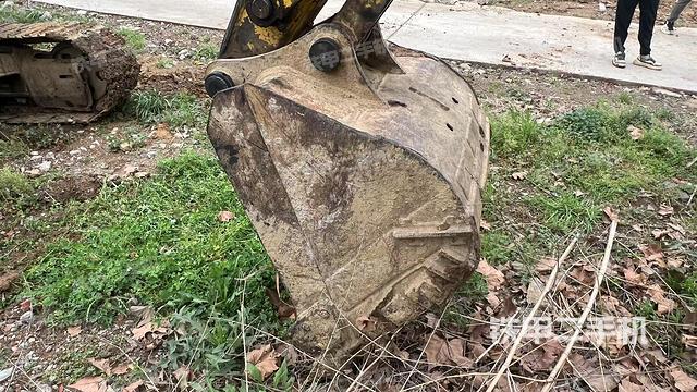 鏟斗45度（工作和回轉(zhuǎn)裝置）