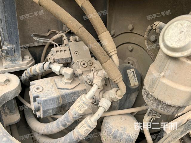 液壓泵室(大件艙室) 液壓泵室(大件艙室)