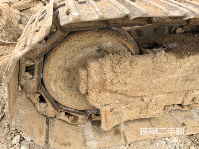 右導(dǎo)向輪（行走機(jī)構(gòu)）